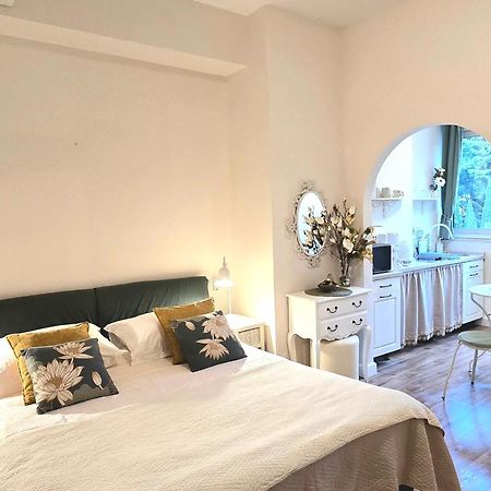 Apartments Suzy Split Luaran gambar