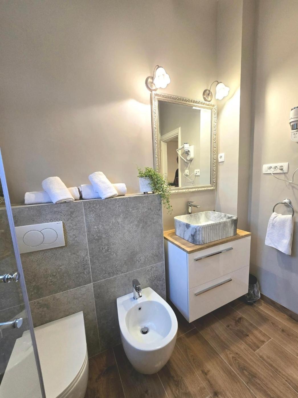 Apartments Suzy Split Luaran gambar